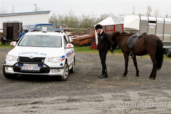 Vígsla Reiðhallar